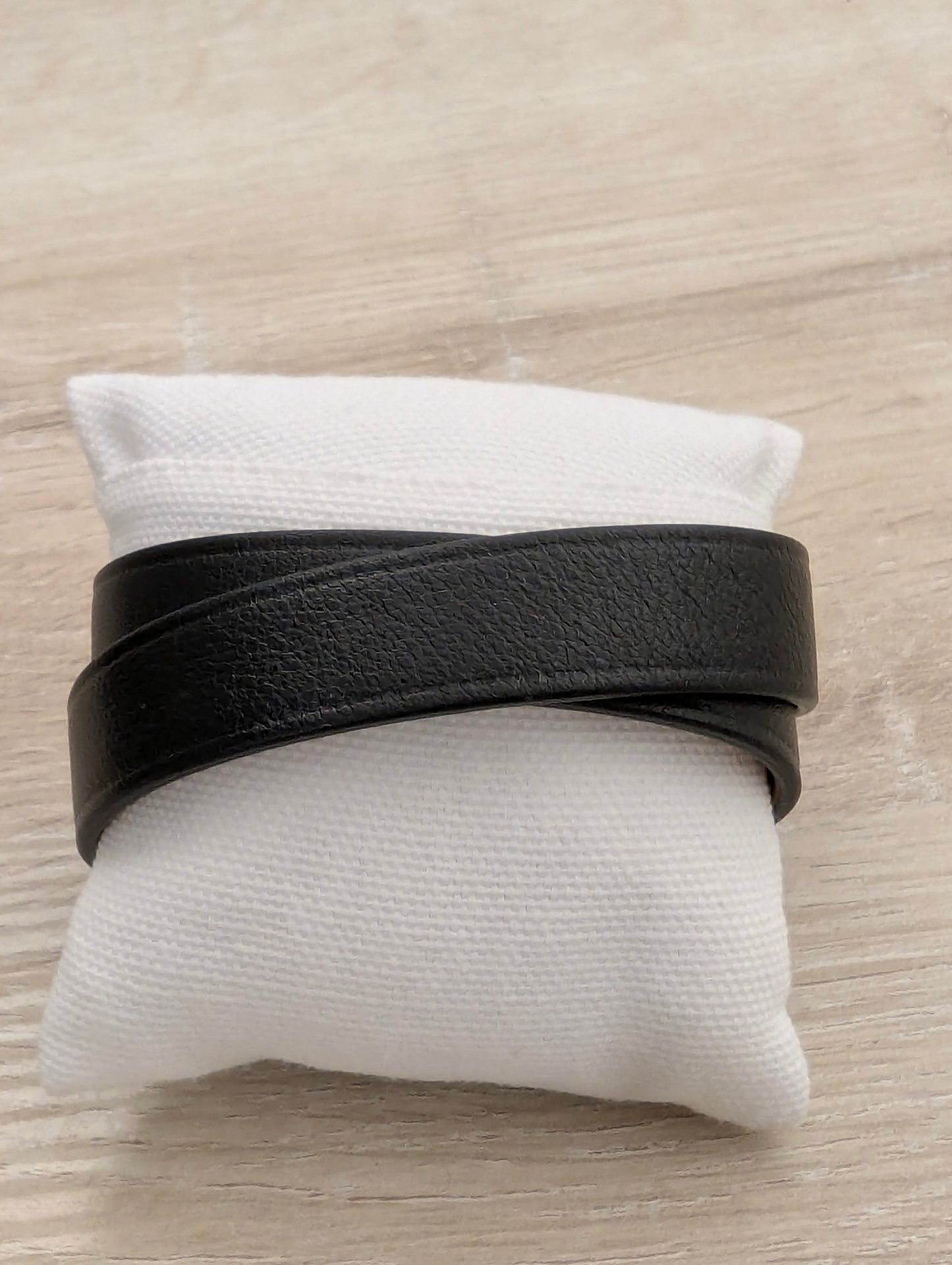 Christian Dior Bracelet Black & Navy Medium