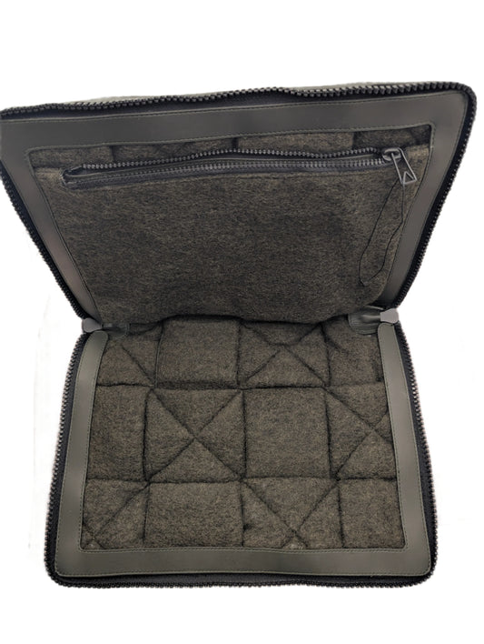 Bottega Veneta Document Holder / Laptop Case