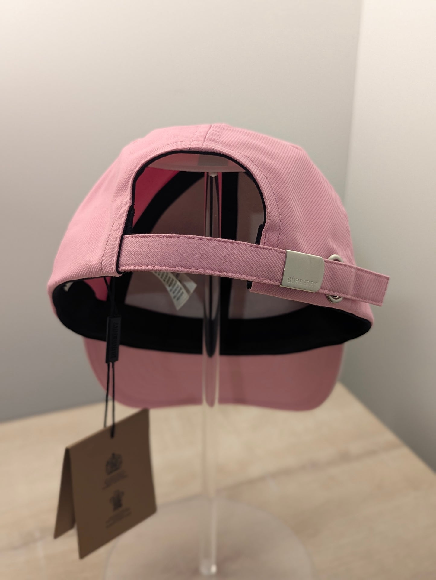 Burberry Hat Prime Rose Pink