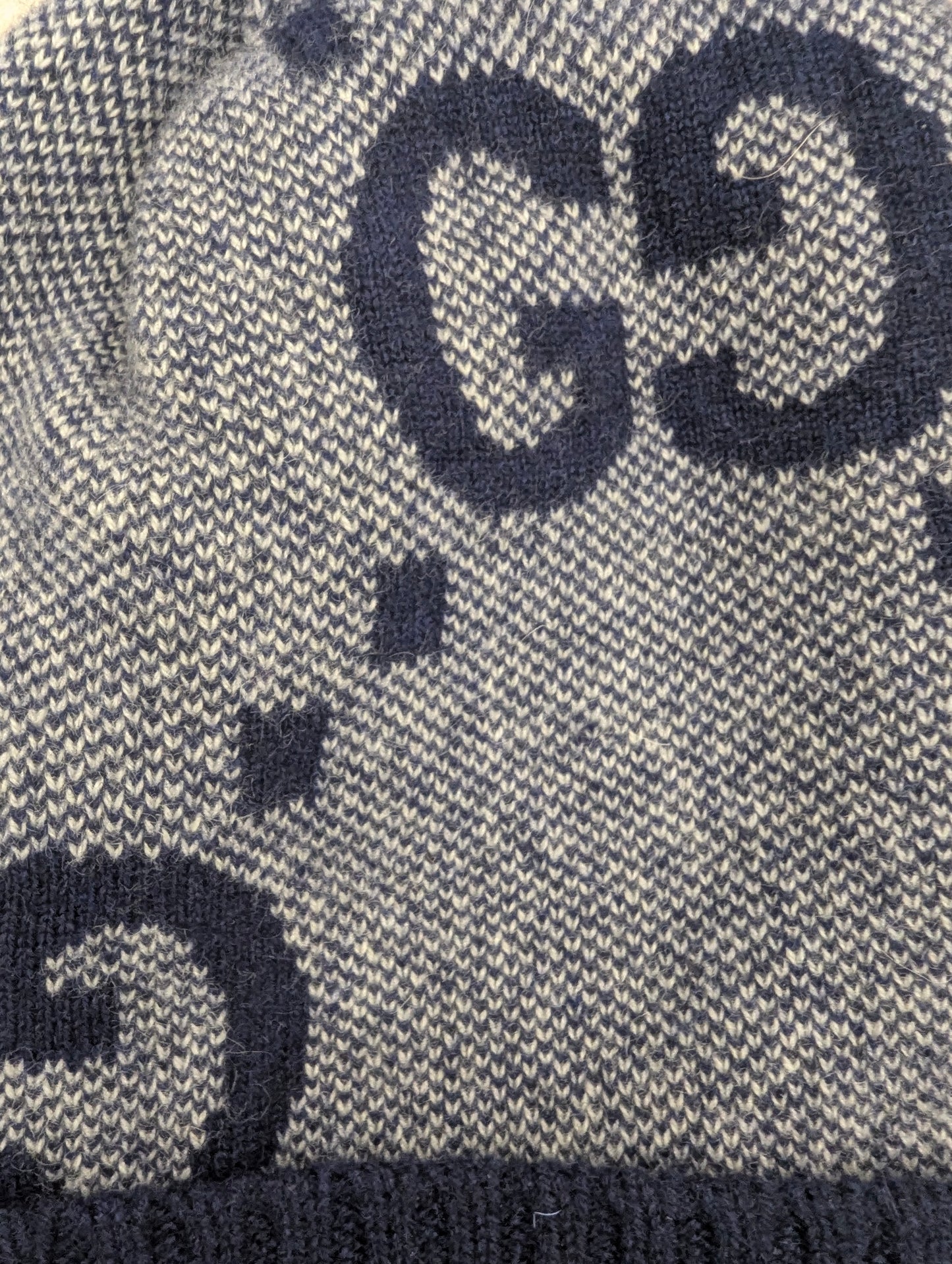 Gucci Cashmere Blue Beanie Medium