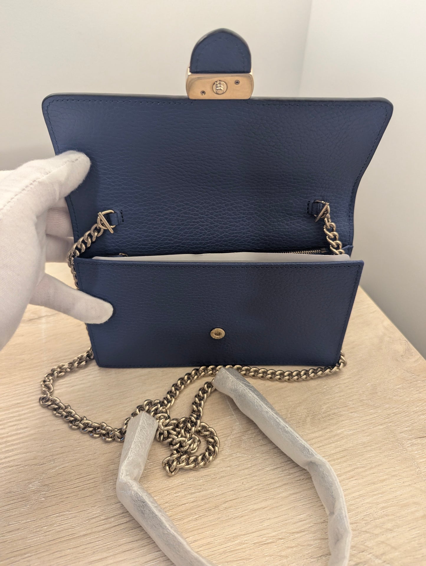 Gucci Interlocking GG WOC