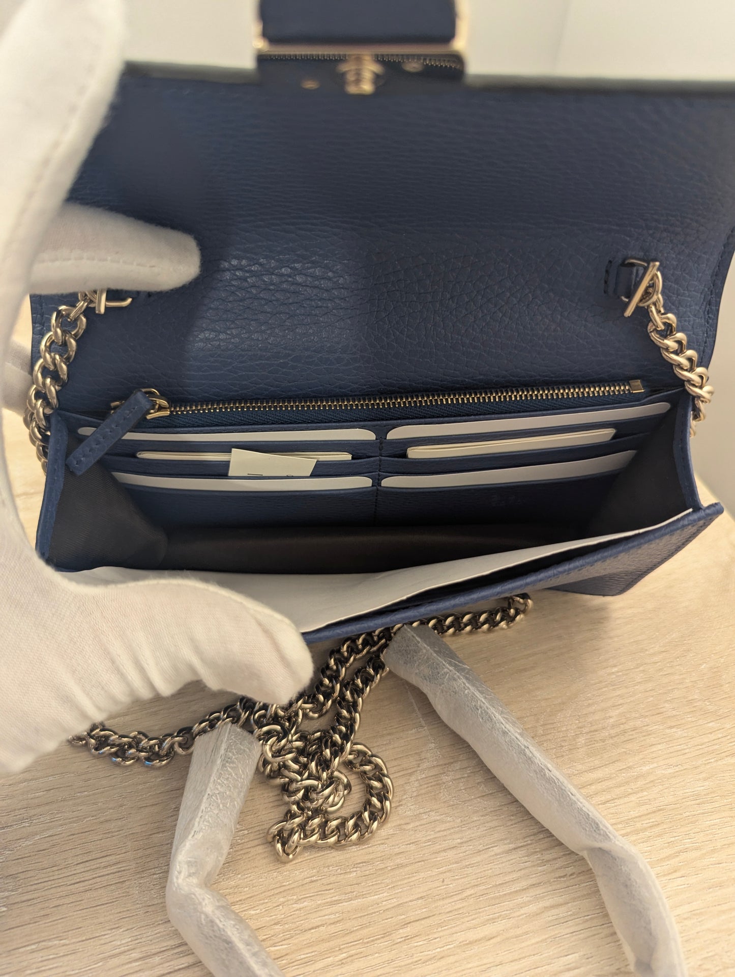 Gucci Interlocking GG WOC