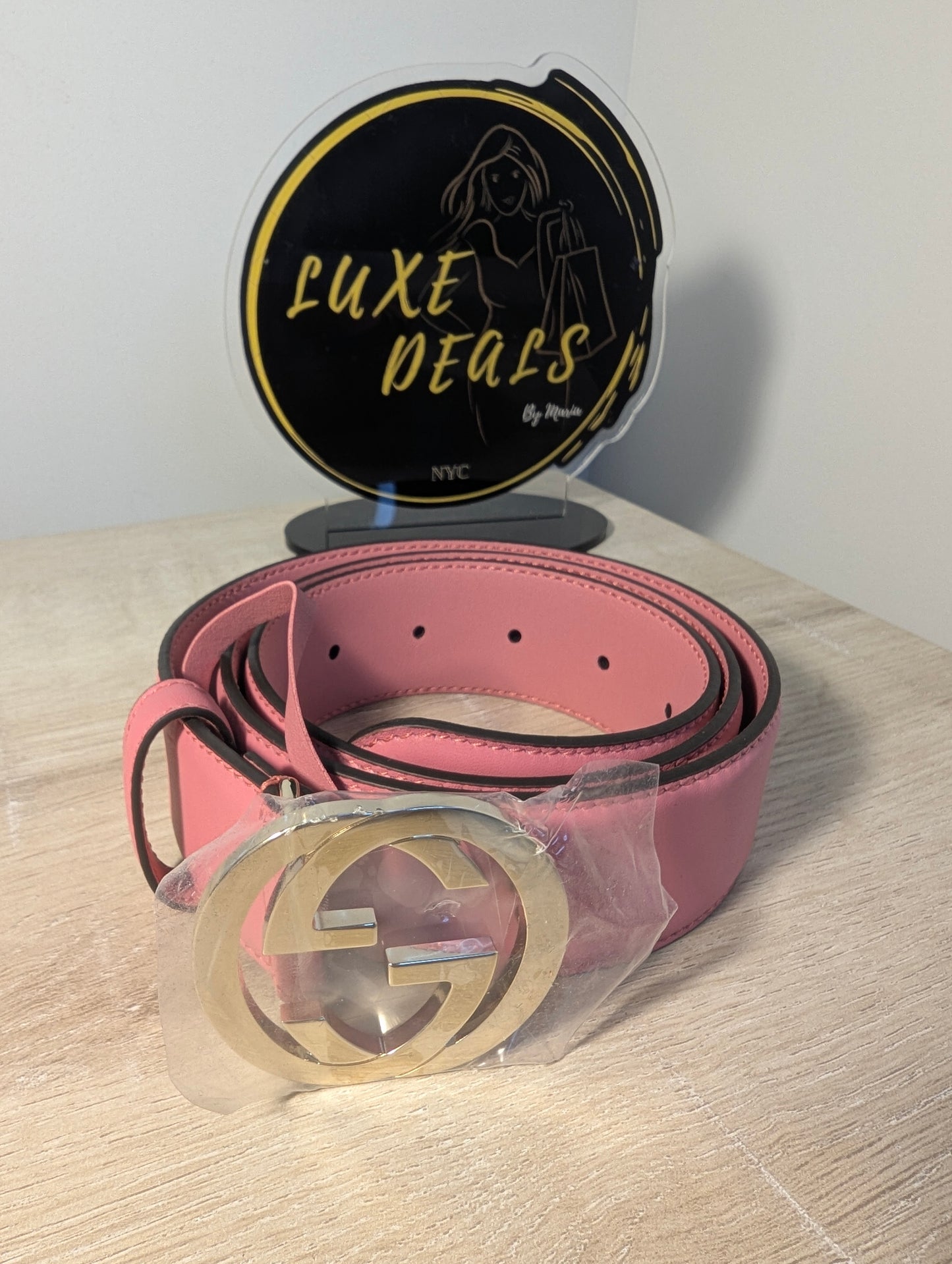 Gucci Interlocking GG belt in Pink Leather