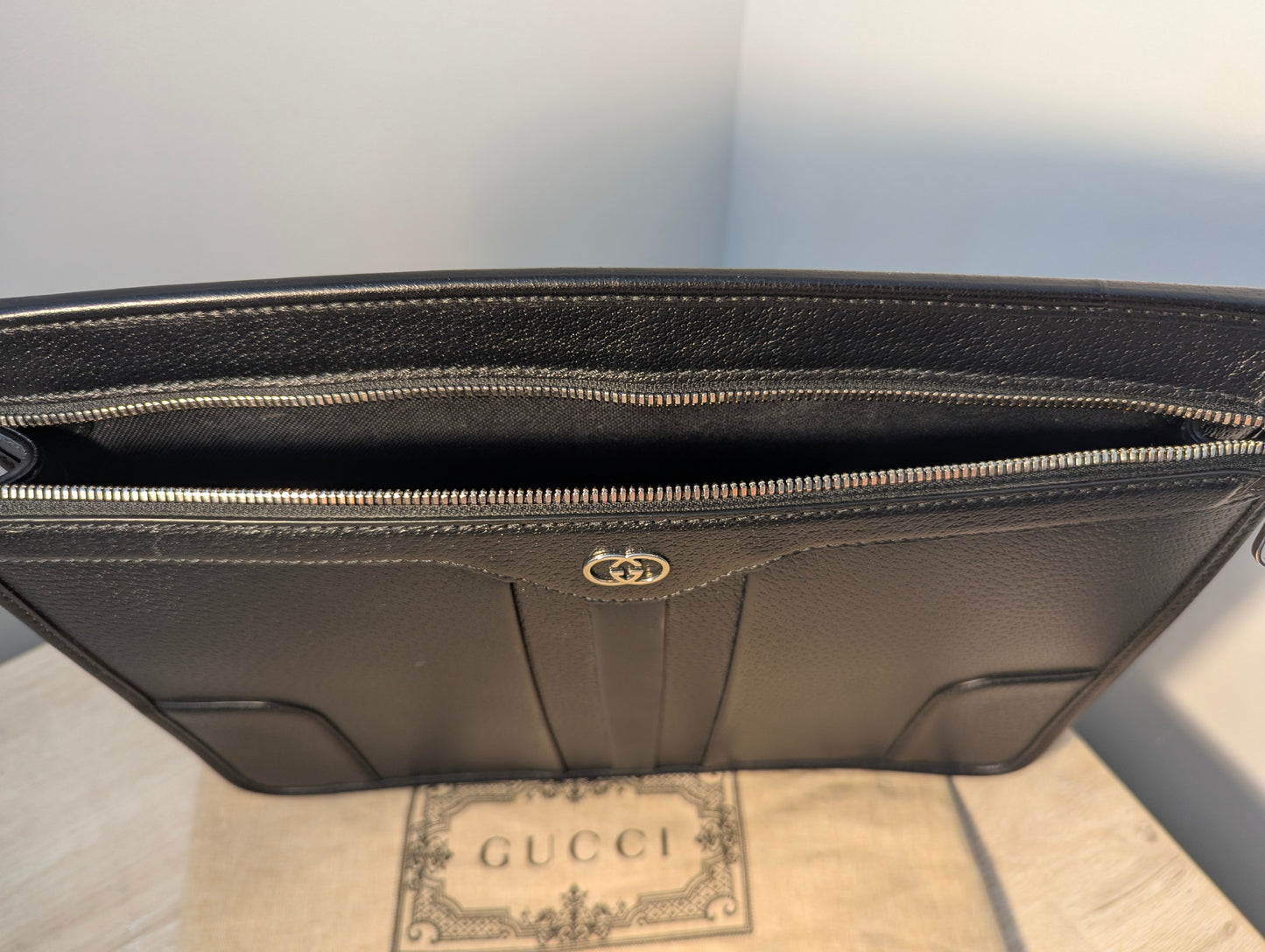 Gucci Large Messenger Wristlet Black