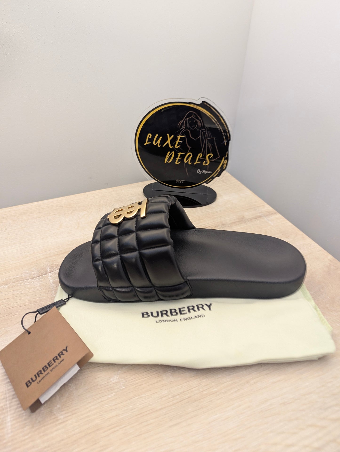 Burberry Puffer Slides Quilted Leather Black
