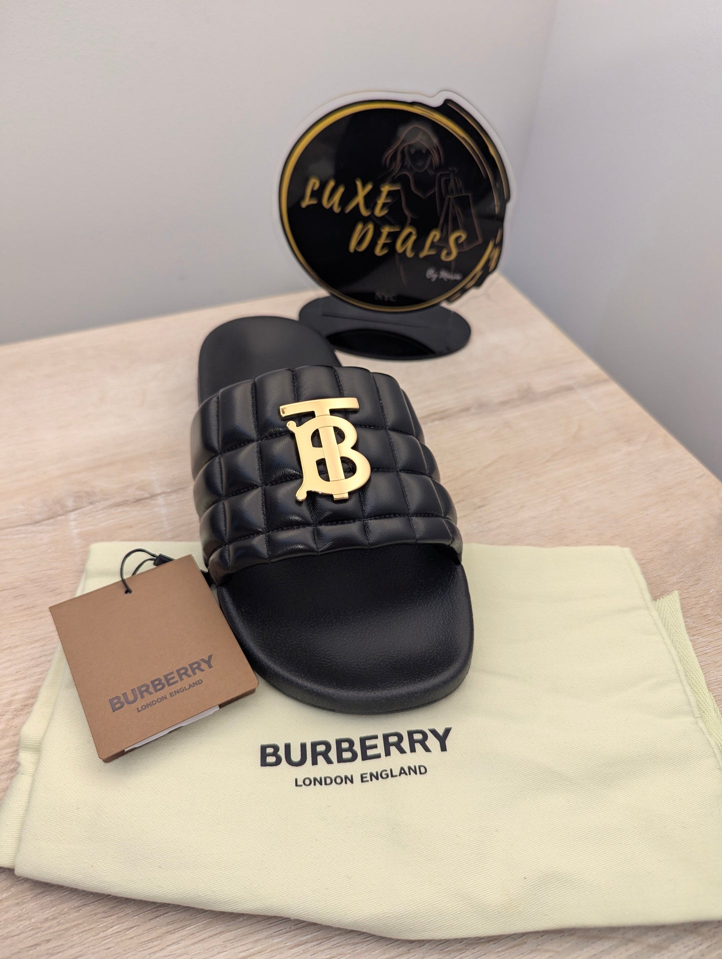 Burberry Puffer Slides Quilted Leather Black