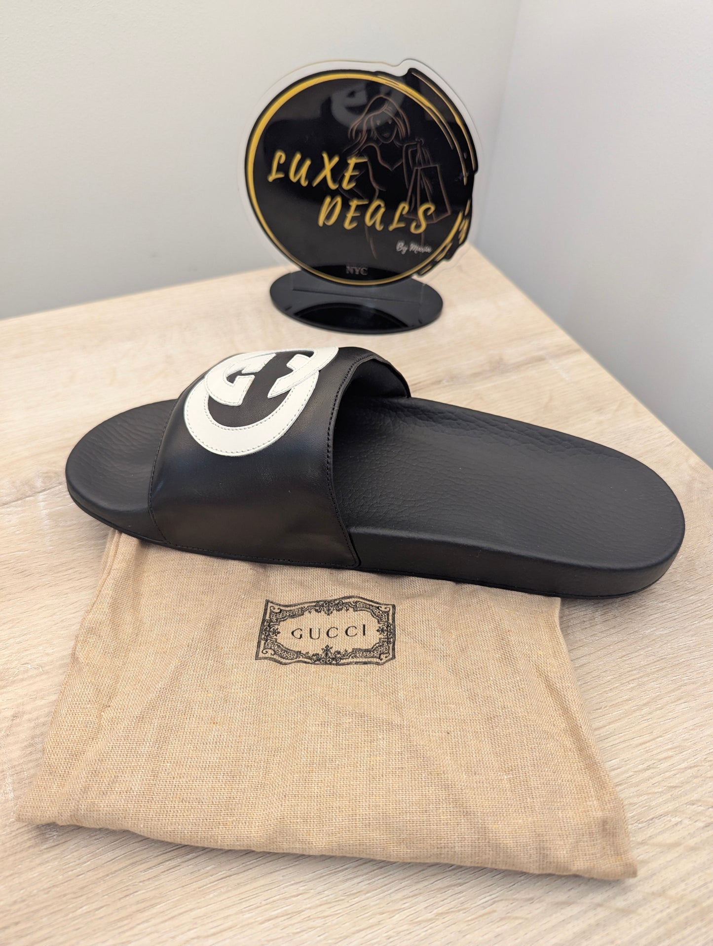 GG Slides Black Padding with White Interlocking GG