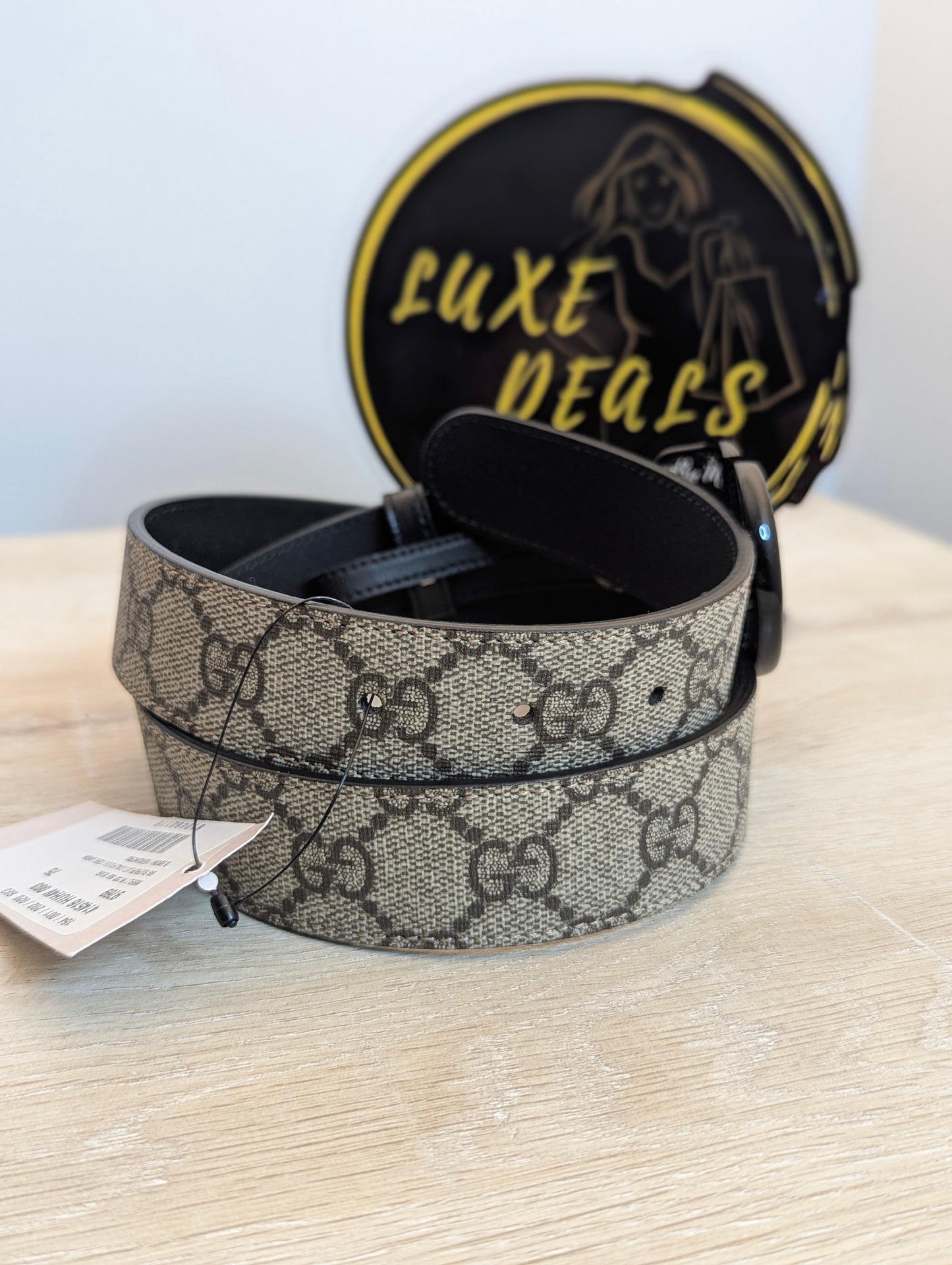 Gucci Supreme With Black GG Marmont Belt