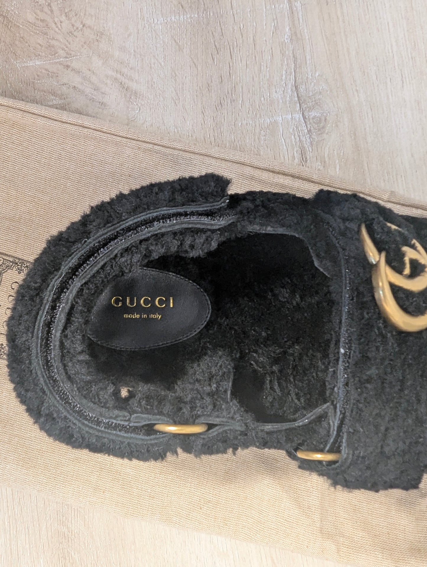 Gucci Dad Sandal in Black