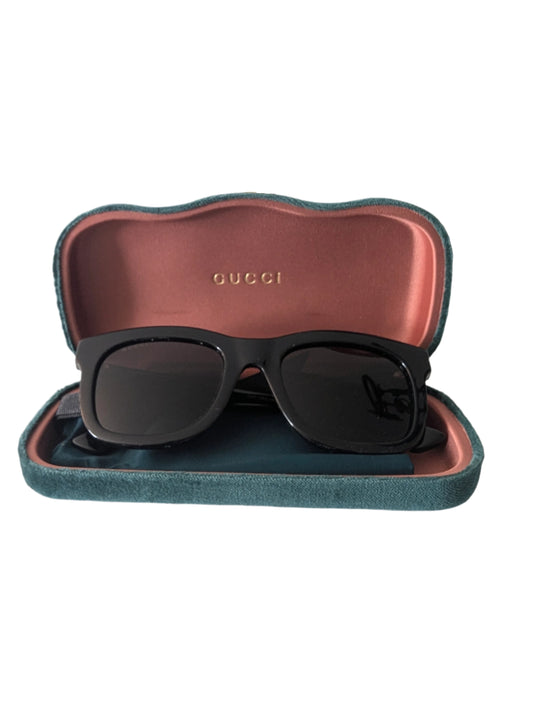 Gucci Sunglasses Black with Gold Interlocking GG