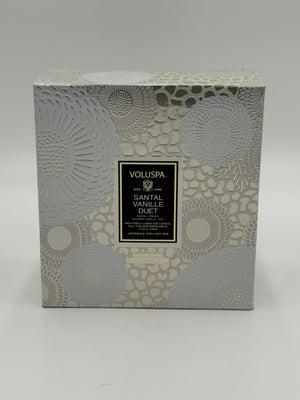 Voluspa Santal Vanille Duet Set – Large Candle & Room Spray Gift Set - EXCLUSIVE / SOLD OUT