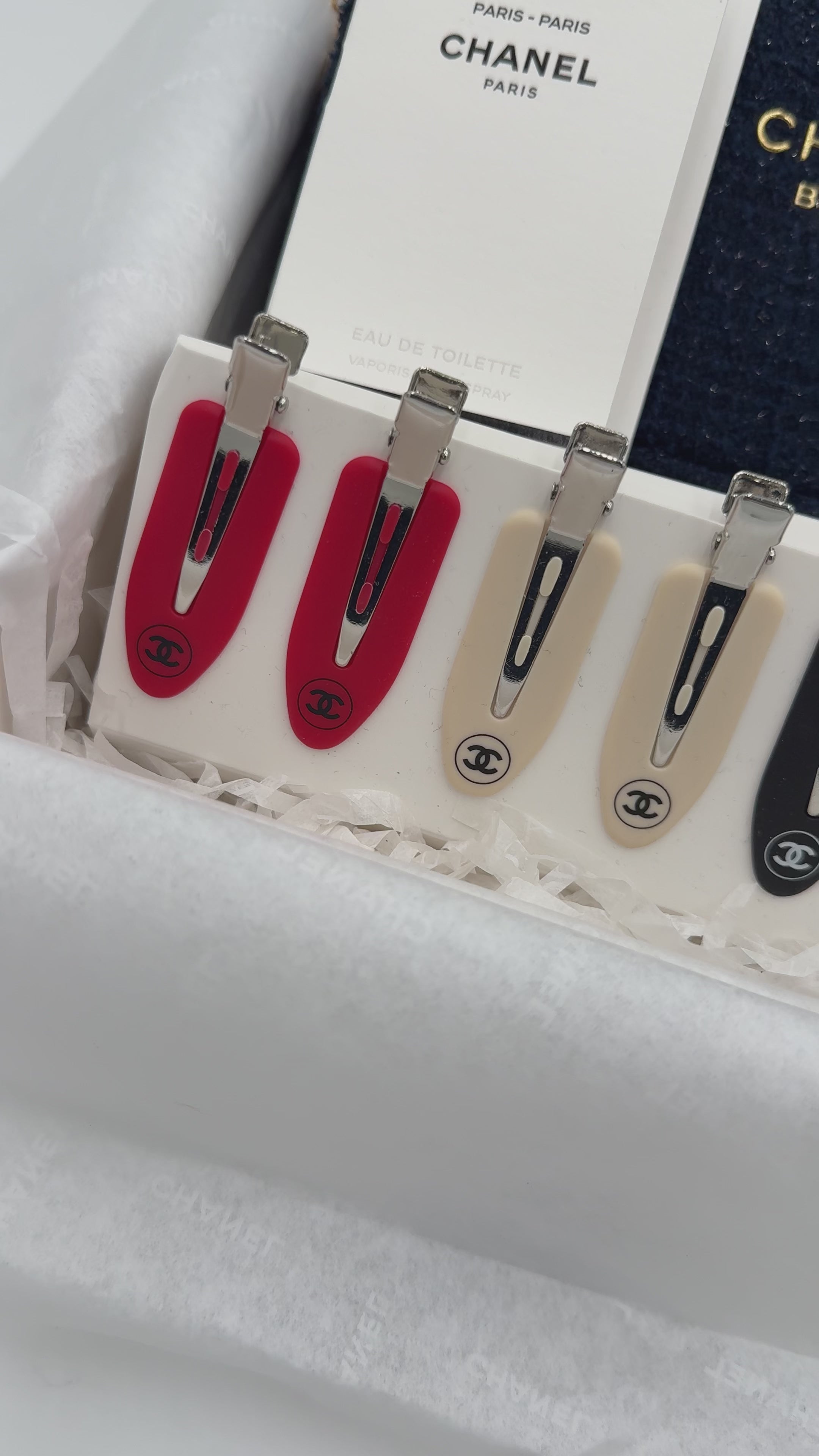Chanel Limited Edition Luxe Gift Box – Tweed Pouch | Hair Clip Set